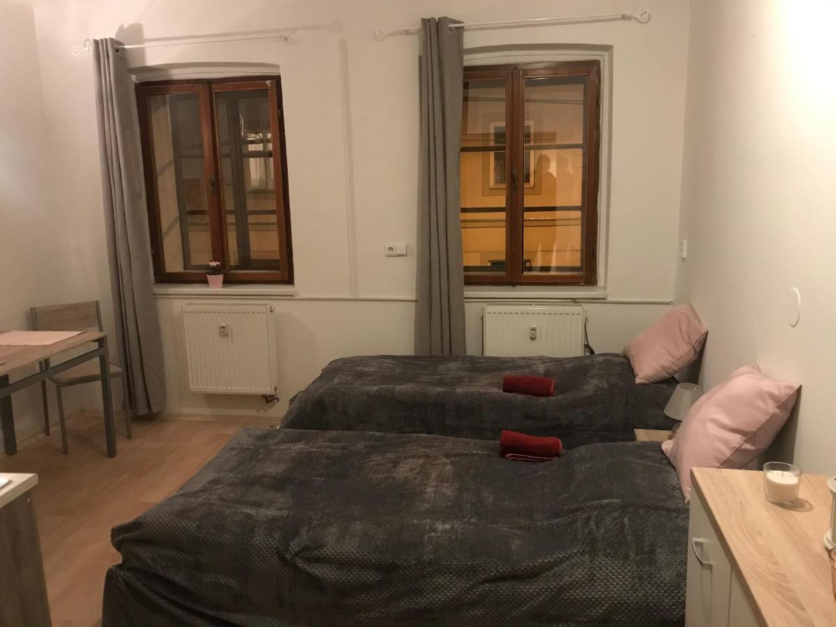 אולומוץ Old Town Apartments S12 מראה חיצוני תמונה