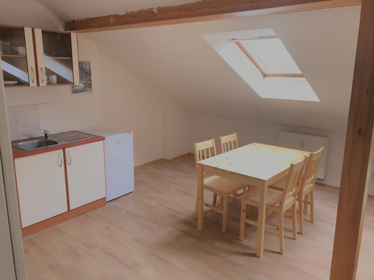 אולומוץ Old Town Apartments S12 מראה חיצוני תמונה